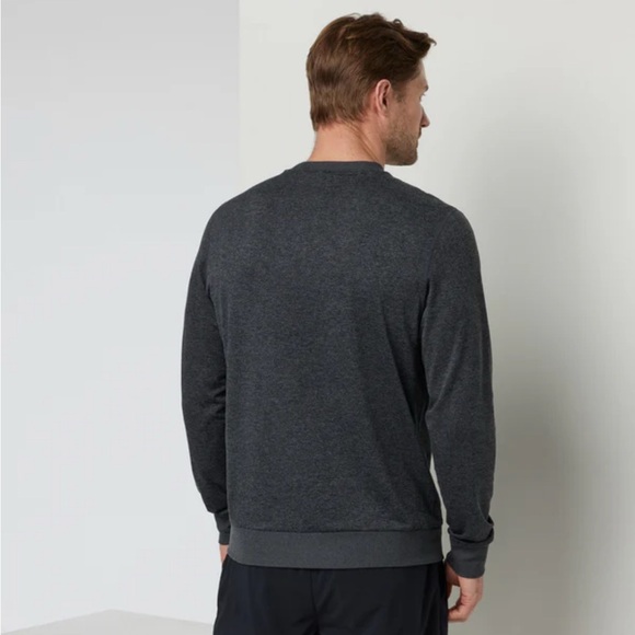 NEW Vuori Ponto Performance Crew Long Sleeve Charcoal Heather Size L - Picture 3 of 11